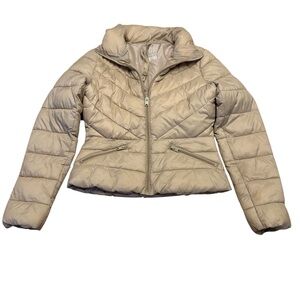 Love Tree Ultra Light Packable Puffer Jacket Small Beige tan cream Quilted NWOT